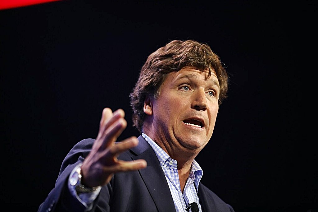 Tucker Carlson 53067671125
